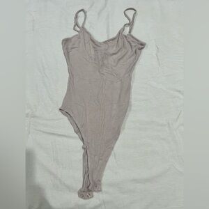 MUST BUNDLE Forever 21 Bodysuit